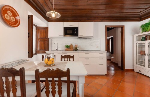 Paialvo Casa | White Apartment "Jasmim" (1 bedroom)