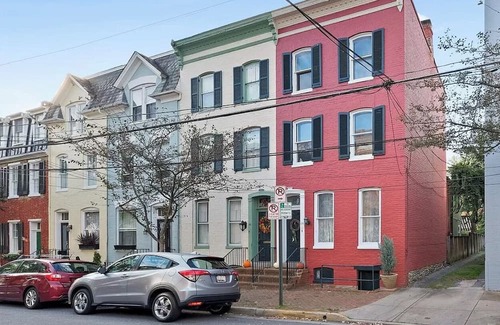 Downtown Casa | Private Home in the Heart of Walkable Downtown Frederick, MD