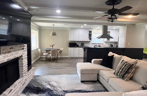 Metairie Casa | 3bd 2bath house in Metairie - 15 minute drive to Superdome and Bourbon Street