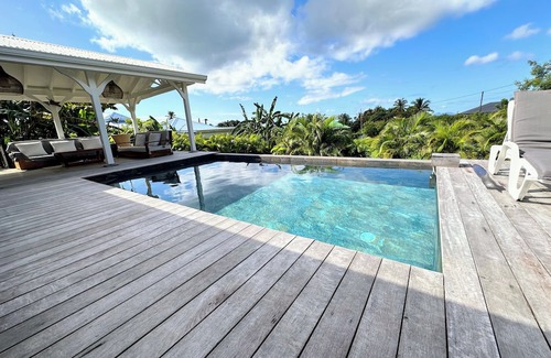 Grand-Bourg Villa | Grey houses, a beautiful villa featuring a piscine, cosy and spacious areas