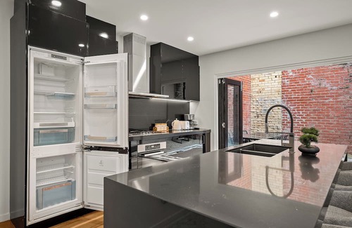 Prahran Apartamento | Unbeatable Location Famous Chapel St Family Home