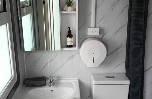 Jacana Cabina | Tiny home in Jacana Melbourne!