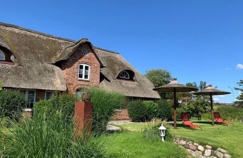 Neugalmsbull Apartamento | Vacation apartment/apartment for 3 guests with 75m² in Galmsbüll (270450)