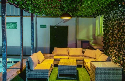 Al Hadd Chalet De Esquí | Staycation with Exciting Sea Adventure Package