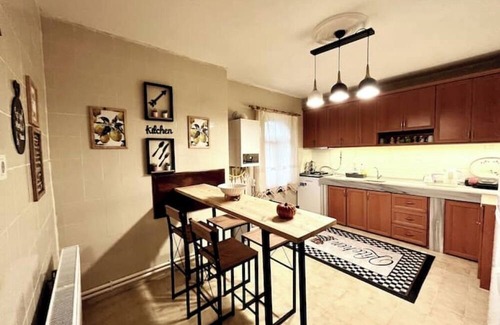 Sapanca Villa | Hermes Villa & Nil Konaklama (SICAK HAVUZ)nn