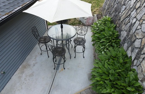 Hopatcong Casa | Peaceful Lakefront Home in no-wake zone