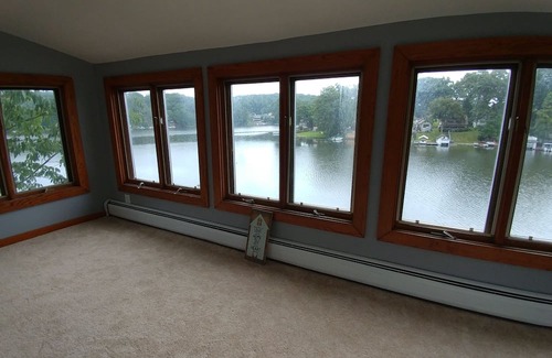 Hopatcong Casa | Peaceful Lakefront Home in no-wake zone