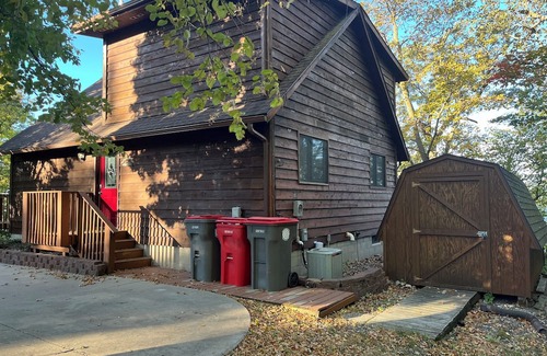 Alexandria Casa | Runestone Retreat on Like Ida in Alexandria with 4-bedrooms 2 baths WiFi and AC