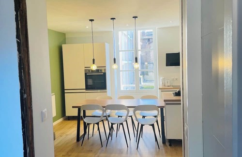Voiron Apartamento | Apartment in the town center at the foot of the Vercors and Chartreuse mountains