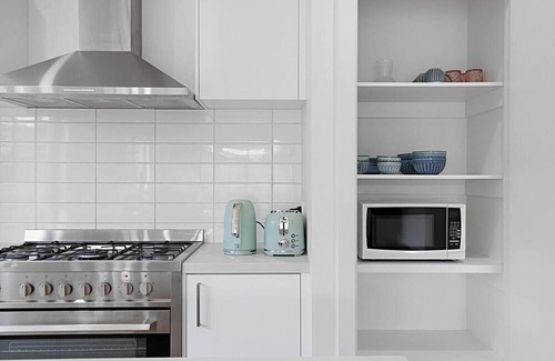 Melton South Casa | Stylish & Perfect for Relaxation