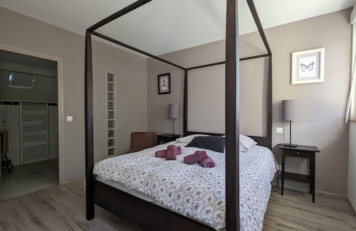 Fontguenand Cama Y Desayuno | Guestroom Fontguenand, studio flat, 3 persons