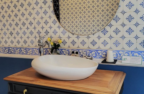 Cluis Cama Y Desayuno | Guestroom Cluis, studio flat, 4 persons