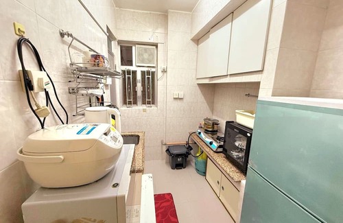 Quarry Hill Apartamento | Spacious 3-bedroom apartment with living room, in awesome Kowloon tst