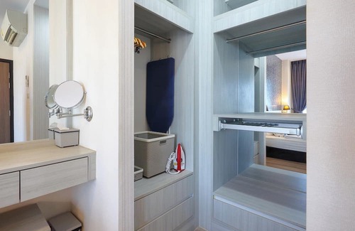 Hai Ya Condominio | Charming City and Mountain View Condo