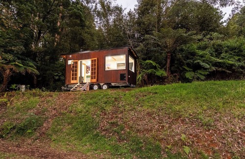 Olinda Cabina | LYREBIRD LOOKOUT a Tiny Home at Forrest, a mountain forest retreat in Olinda