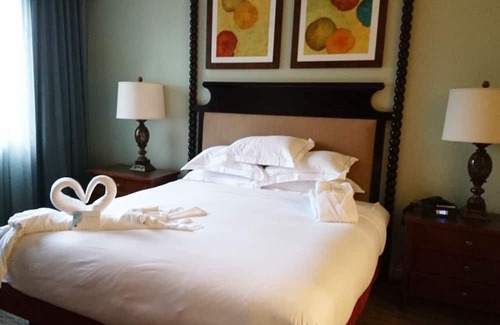 Kamuela Complejo | Discover Tropical Bliss and Family Fun at Kings’ Land by HGV-2 BD. Plus