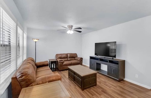 Texas City Casa | Private Bedroom w/Pool #7