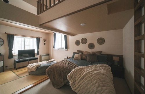 Shinano Cabina | Welcome to Shofusha Lodge! Myoko and Madarao Tangrams new Happy Place!