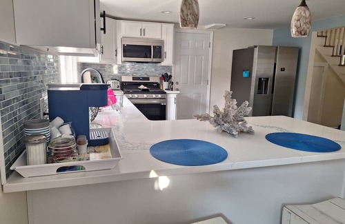 West Beach Casa | 4-bedroom house in near state park and Bethany beach with WiFi and AC