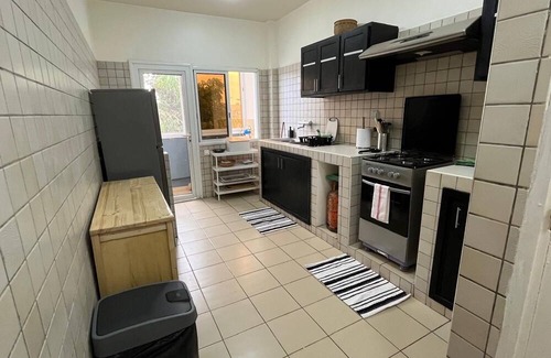 Dakar Apartamento | Escape in Dakar: Bright and Airy Rental Steps from the Marina!