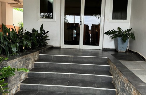 Dakar Apartamento | Escape in Dakar: Bright and Airy Rental Steps from the Marina!