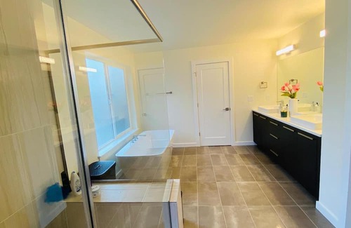 Kent Casa | Master Bedroom with attached Master Bathroom in a Brand new House for Rent