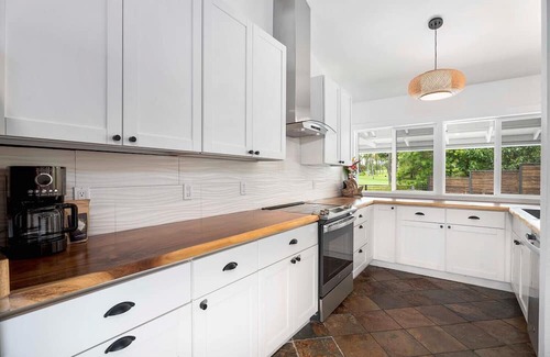 Keauhou Casa | Manukai Hale: Luxe Golf View, Pool, Boho Charm, & Prime Location Near Heeia Bay