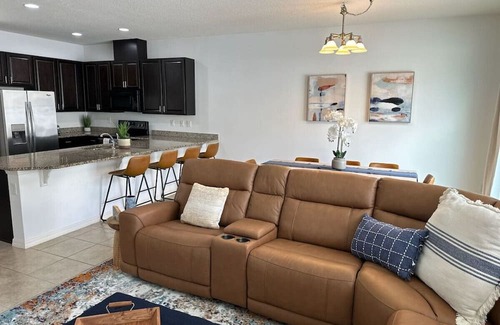 Kissimmee Casa | Lovely Private Room!