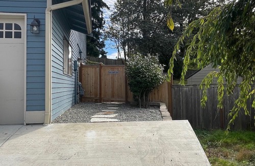 Des Moines Apartamento | "The Cozy Studio" Not shared space, in awesome Des Moines with AC, WiFi