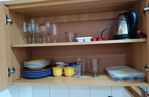 Vila Rosa Apartamento | Estúdio aconchegante no Centro Novo Hamburgo com WiFi e sala de ginástica.