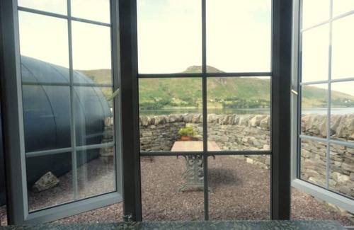 Garve Cabina | Family Luxury pod - stunning loch view and access