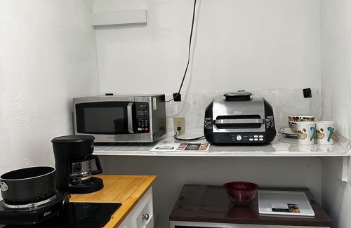 Tallahassee Apartamento | Newly renovated 100% privacy Very quite studio with private entrance