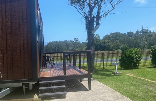Repton Casa | Pet Friendly Tiny Home on the Bellinger River