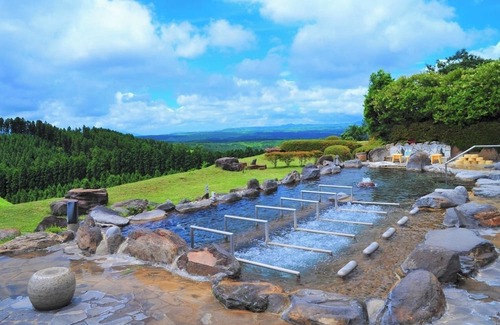 Kurokawa Onsen Casa | Nonsmoking New BuildingTwin with bath Aso side|2 meals /Aso-gun Kumamoto