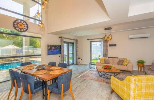 Hisaronu Villa | Oludeniz 4 Bedroom Villa - 8462