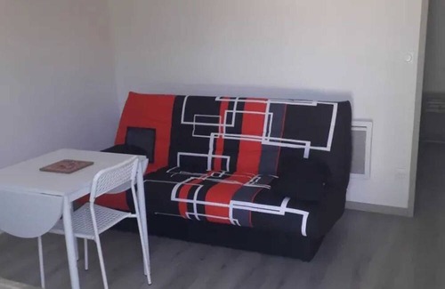 Saint-Zacharie Apartamento | Homerez - Flat, Saint-Zacharie