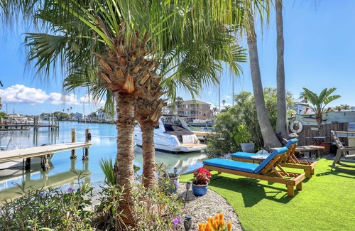 North Redington Beach Casa | Sand Vista Vacation Rentals 102