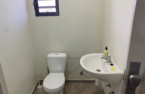 Kralendijk Apartamento | Charming off-grid studio with WiFi and AC 7 minutes from fabulous Kralendijkn