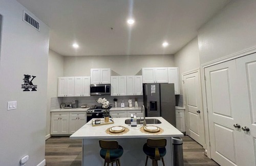 Grogan's Mill Apartamento | Charming 1-bedroom apartment in The Woodlands/Spring, Tx !