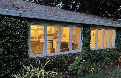 The Willows Cabaña | Nice cottage in Menlo Park close to Stanford University & Hospital & Facebook