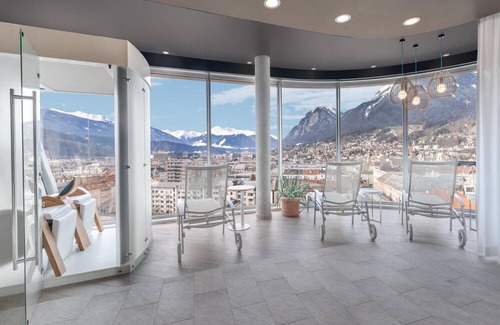Innsbruck City Centre Casa | Panorama room "Deluxe" 35 m² - aDLERS Hotel Innsbruck