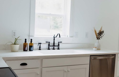 Ashley Falls Casa | Modern 3-bedroom home in the Berkshires!