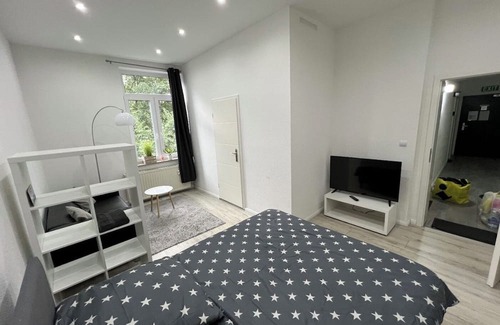 Schalke Apartamento | Appartment mit Eigenem Bad - Nähe Veltinsarena