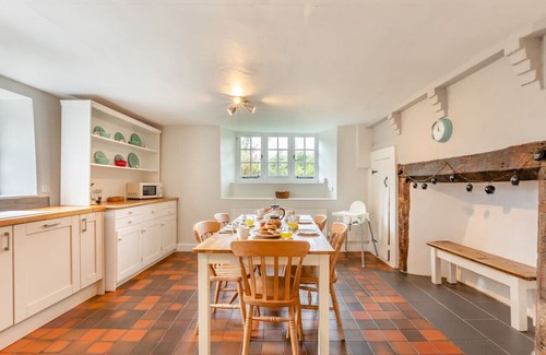 Eleighwater Casa | The Old Thatched Cottage