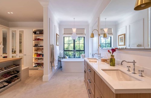 Bishopscourt Casa | Luxurious Villa In Secure Estate