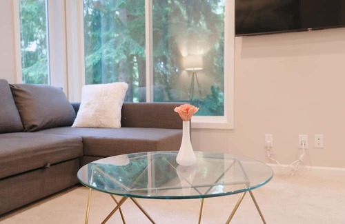 Mercer Island Apartamento | Entire 1b1b Mercer Island apartment