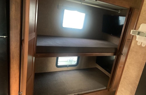 Woodbine Casa | Camper/RV in Woodbine, NJ