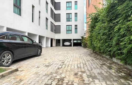 Cocody Apartamento | The A FIVE | Luxurious 3-bedroom Panoramic View