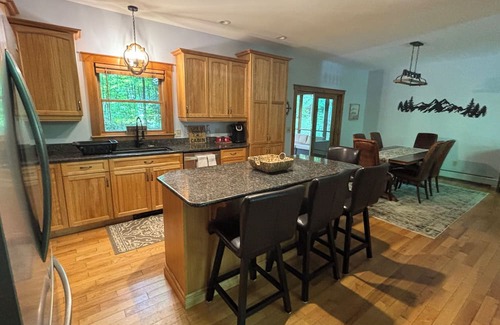 Jay Casa | Spacious 4-bedroom home only 4 miles from skiing, golf, water park and more!