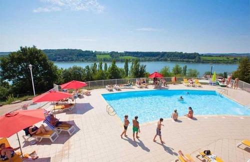 Peigney Casa | Camping 5 étoiles - Piscine - ccaaabd